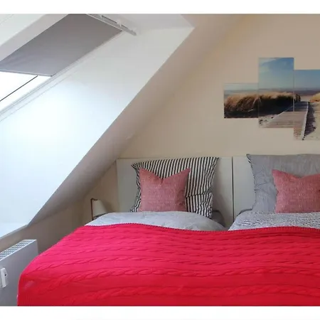 Cosy Near Centre Apartment Langeoog