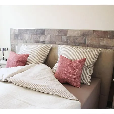 Cosy Near Centre *